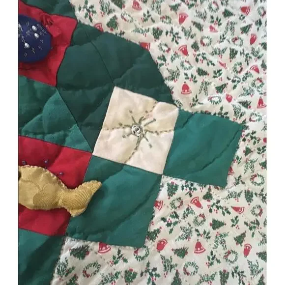 Christmas quilt Dated And Signed